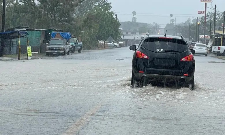 Frente frío 43 activa alerta por lluvias, viento y oleaje en Tamaulipas