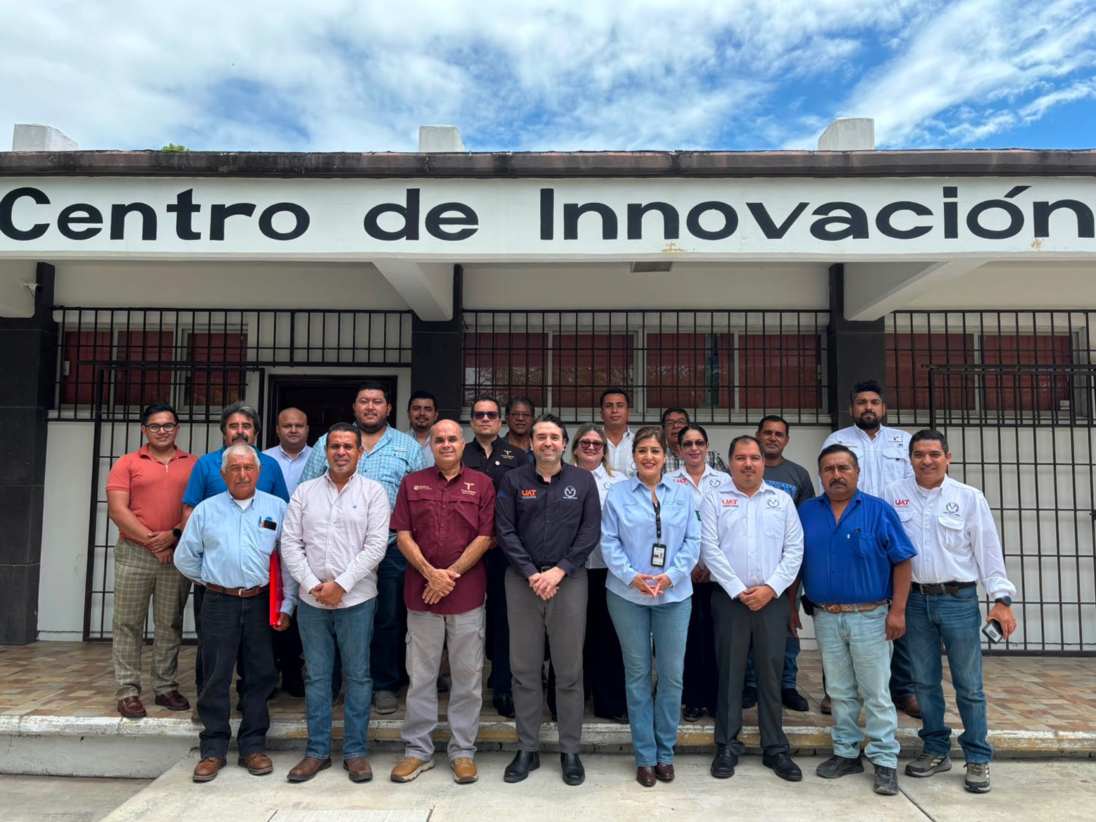 UAT inicia ruta para proteger la Miel de Azahar de Tamaulipas